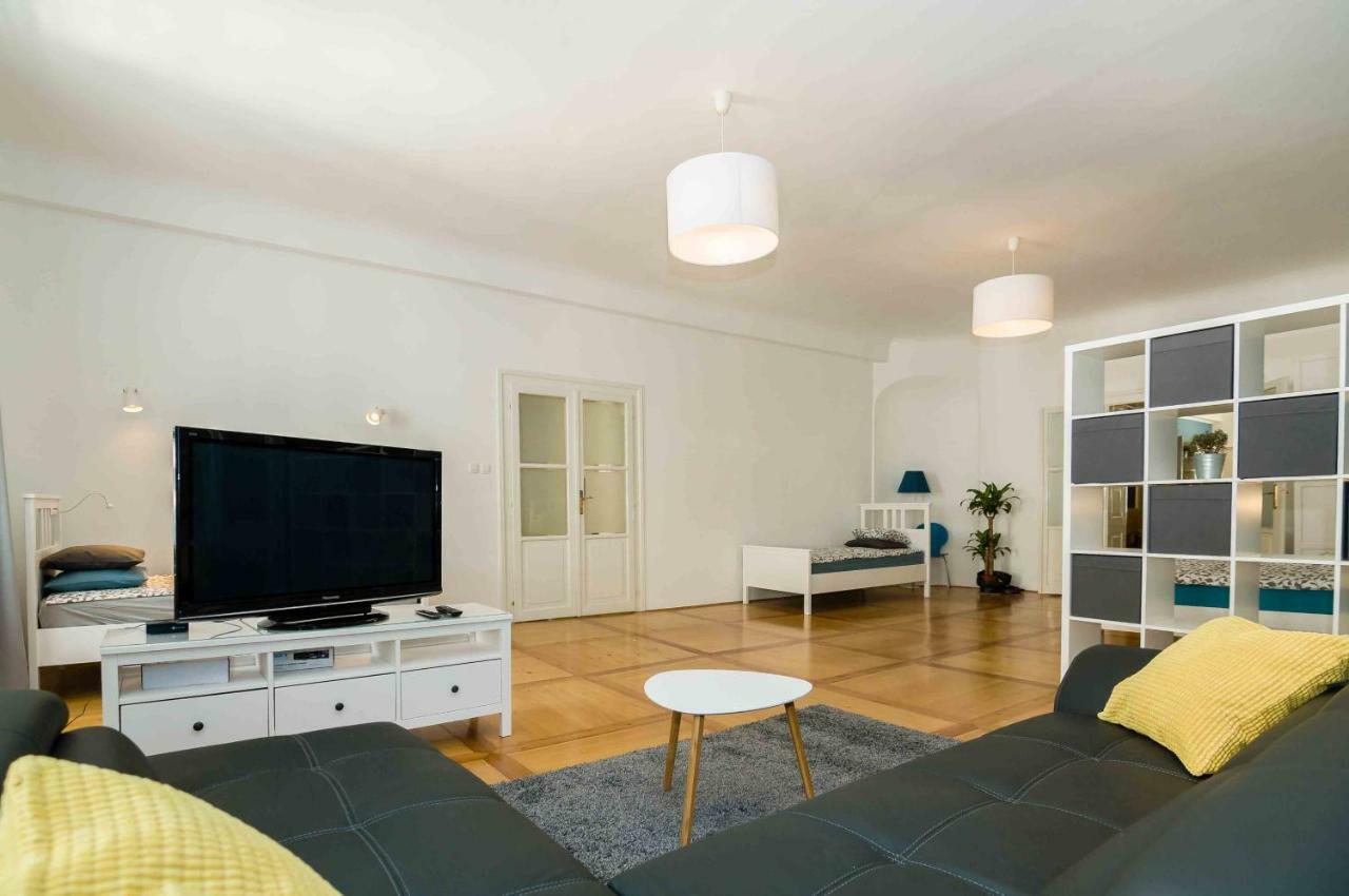 Elegant Central Apartment Ljubljana Eksteriør bilde